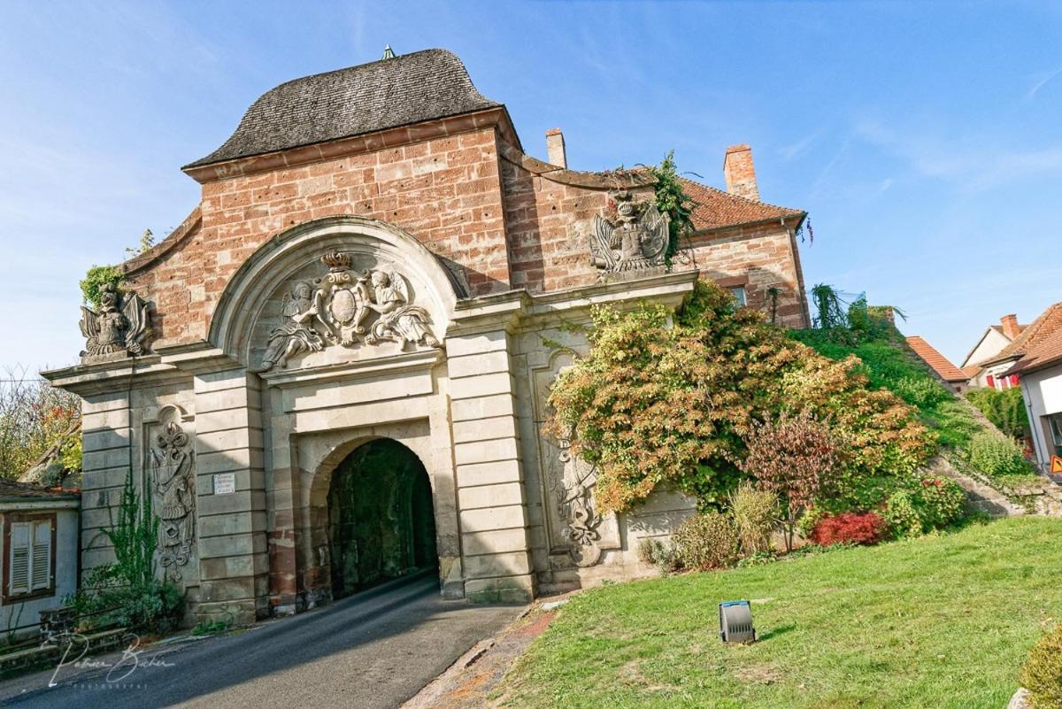 Logis Hotel Notre-Dame - Restaurant Ouvert Midi Et Soir Sauf Dimanche Soir Danne-et-Quatre-Vents Zewnętrze zdjęcie