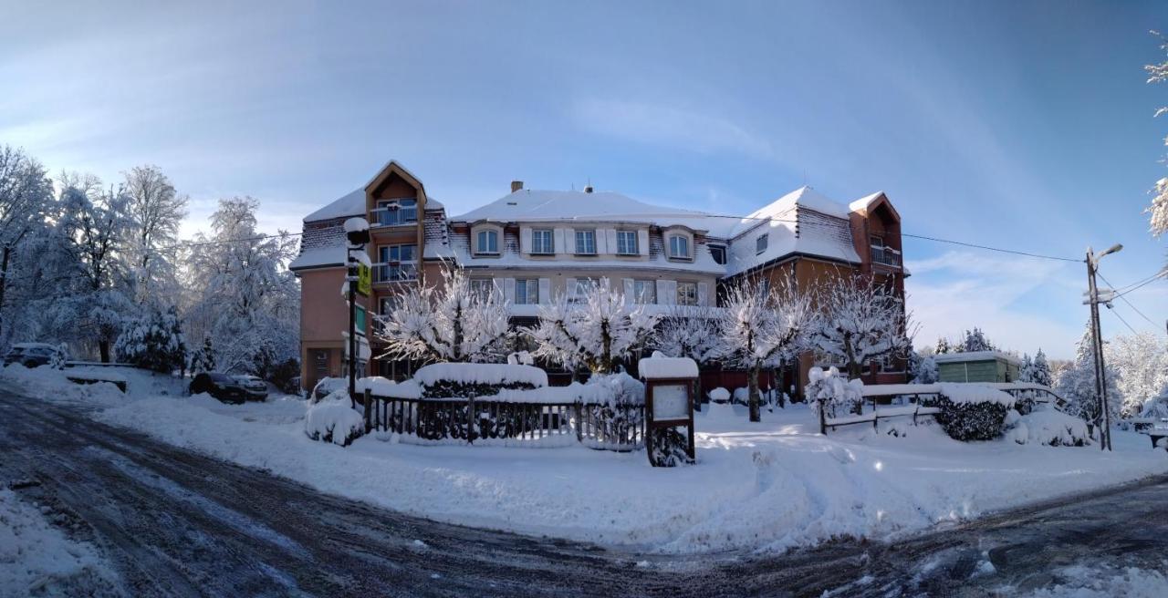 Logis Hotel Notre-Dame - Restaurant Ouvert Midi Et Soir Sauf Dimanche Soir Danne-et-Quatre-Vents Zewnętrze zdjęcie